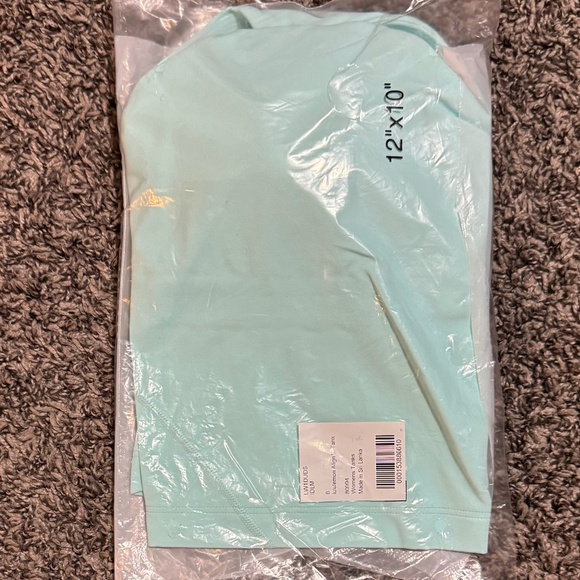 lululemon NWT Align™ Tank Top Light Support, A/B Cup sz 8 Ideal Mint - Picture 5 of 5
